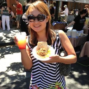 Meet your Posher, Miki